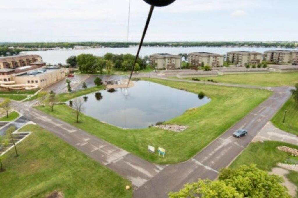 Boho Bungalow On The Pond W/ Hot Tub Arnolds Park Buitenkant foto